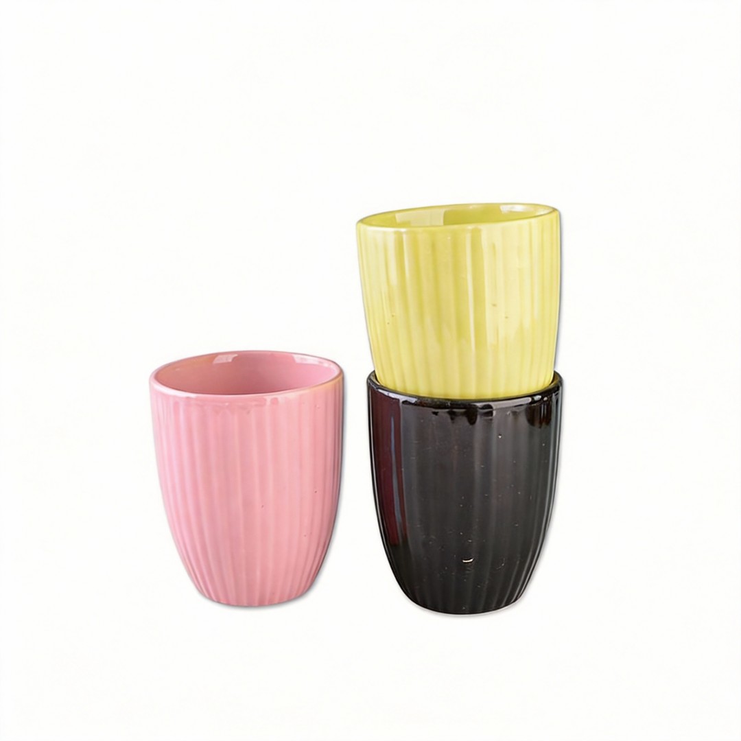 สีเหลือง