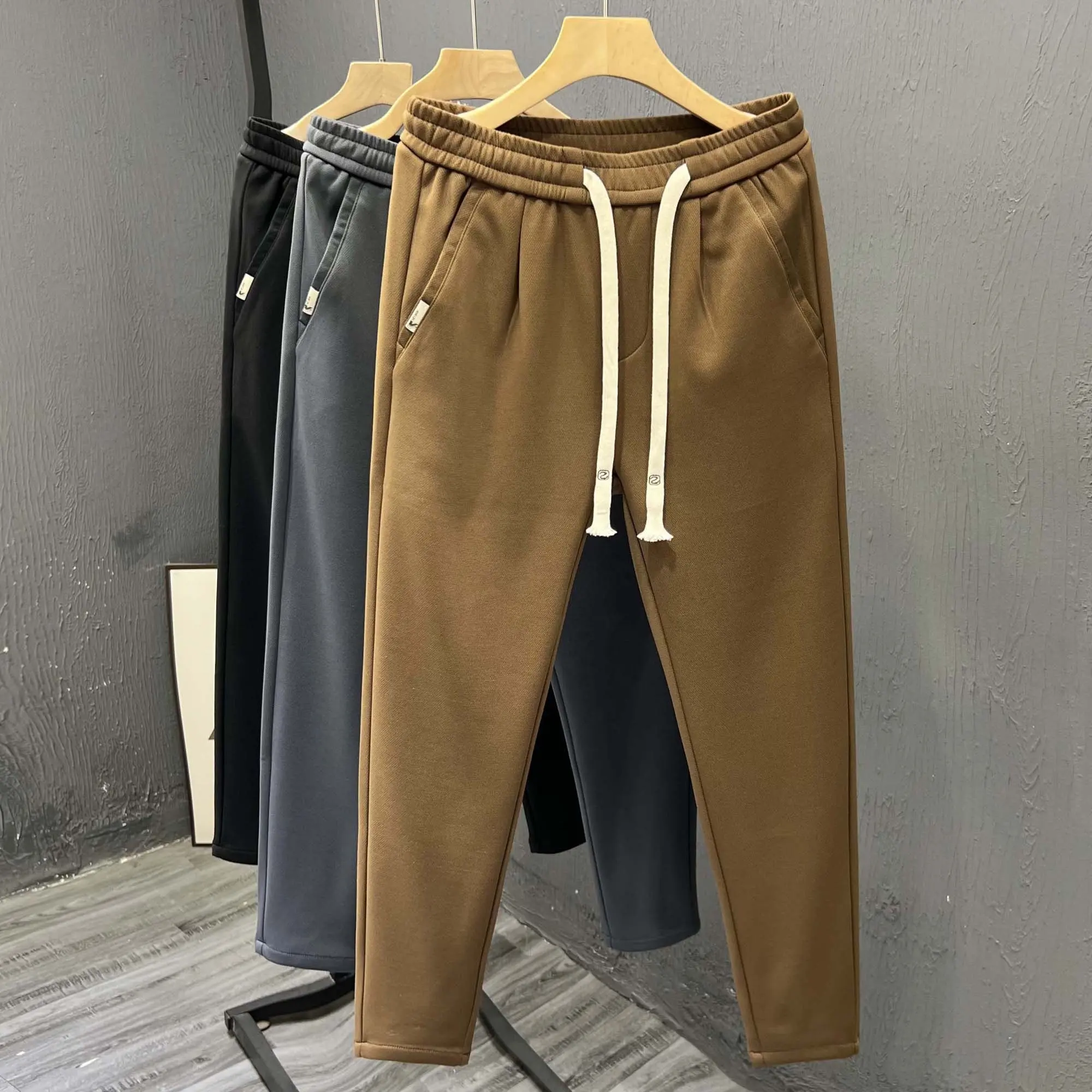 Printemps et automne hommes nouveaux pantalons décontractés drapés à la mode pantalons droits confortables et polyvalents pantalons amples grande taille pour hommes