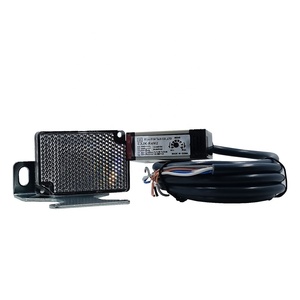 Sensor óptico de conteo del interruptor fotoeléctrico del espejo infrarrojo cuadrado de la detección de objetos de la E3JK-R4M1
