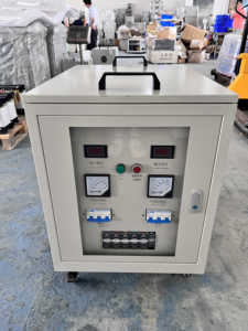 10KVA 15kVA 20kva 30kVA một pha 220V đến ba pha 380V điện áp chuyển đổi biến áp - Product Image 6