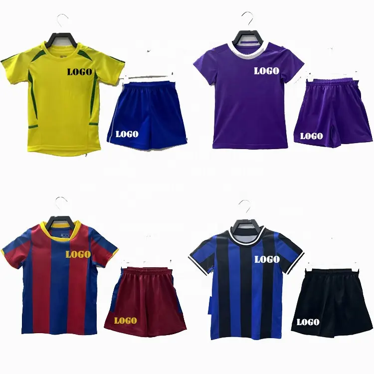 Uniforme de fútbol retro United para niños, camisetas de fútbol vintage clásicas con diseño de calidad de Tailandia con nombre personalizado