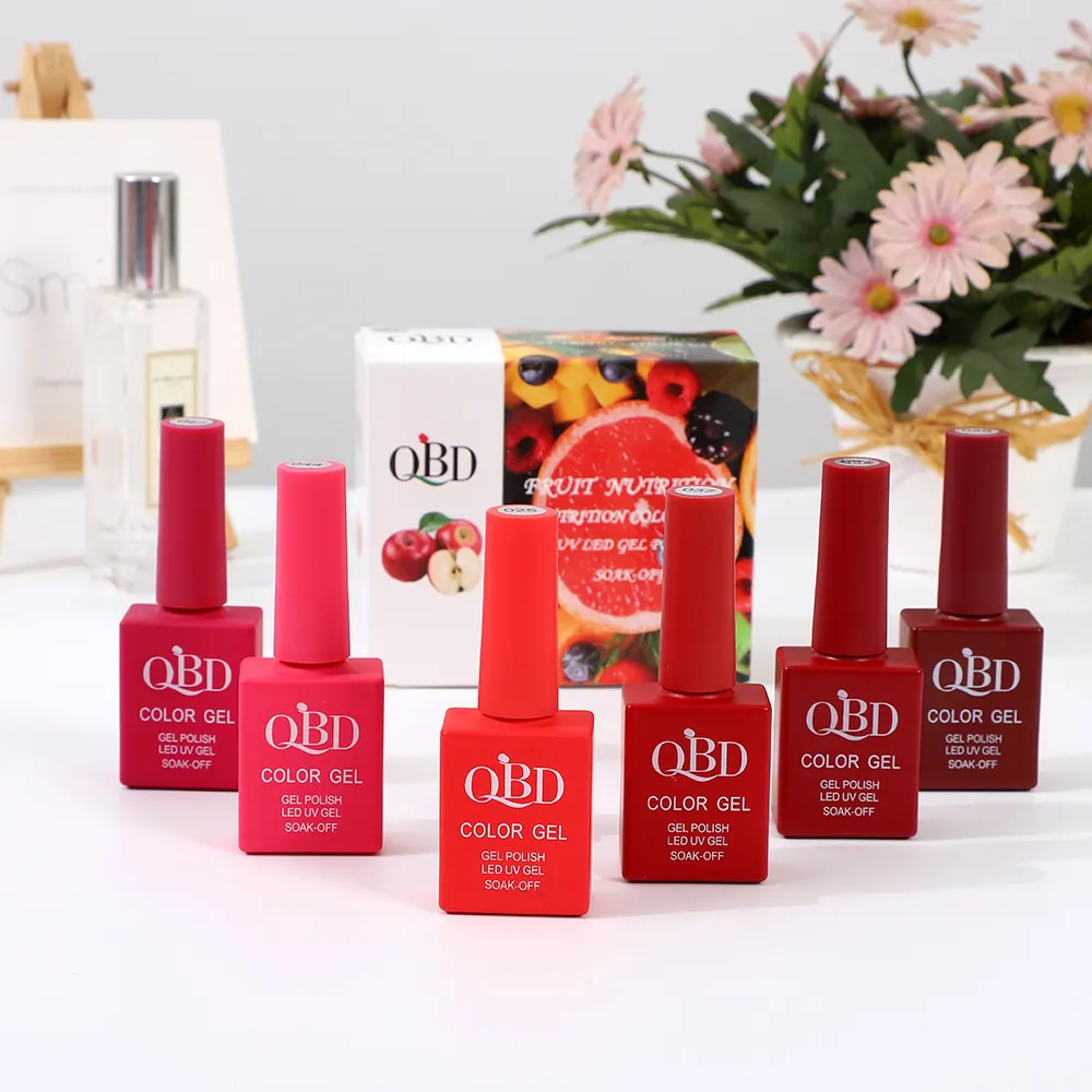 QBD nuevo estilo clásico jarrón cuadrado botella gel polaco fabricante uso lámpara UV Color Gel nail art Saloon