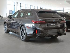 נסיעה יוקרה עם 2024 bmws <span class=keywords><strong>520</strong></span> d סיור, קילומטראז 'נמוך"
