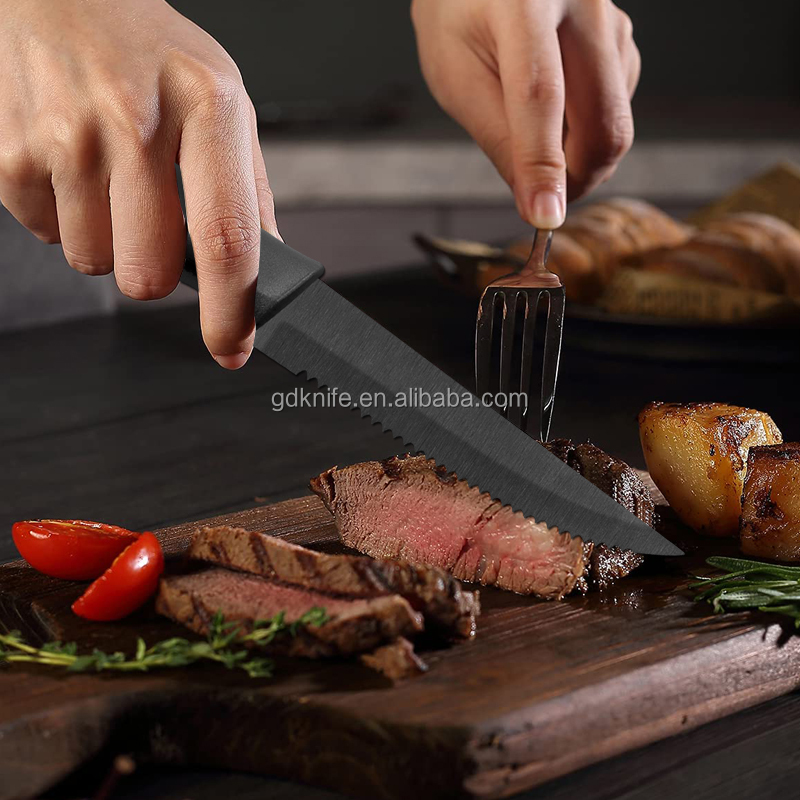 Kitchen Cutlery Dinner Knife black titanium blade stainless steel Blade Steak Knife set with PP handle