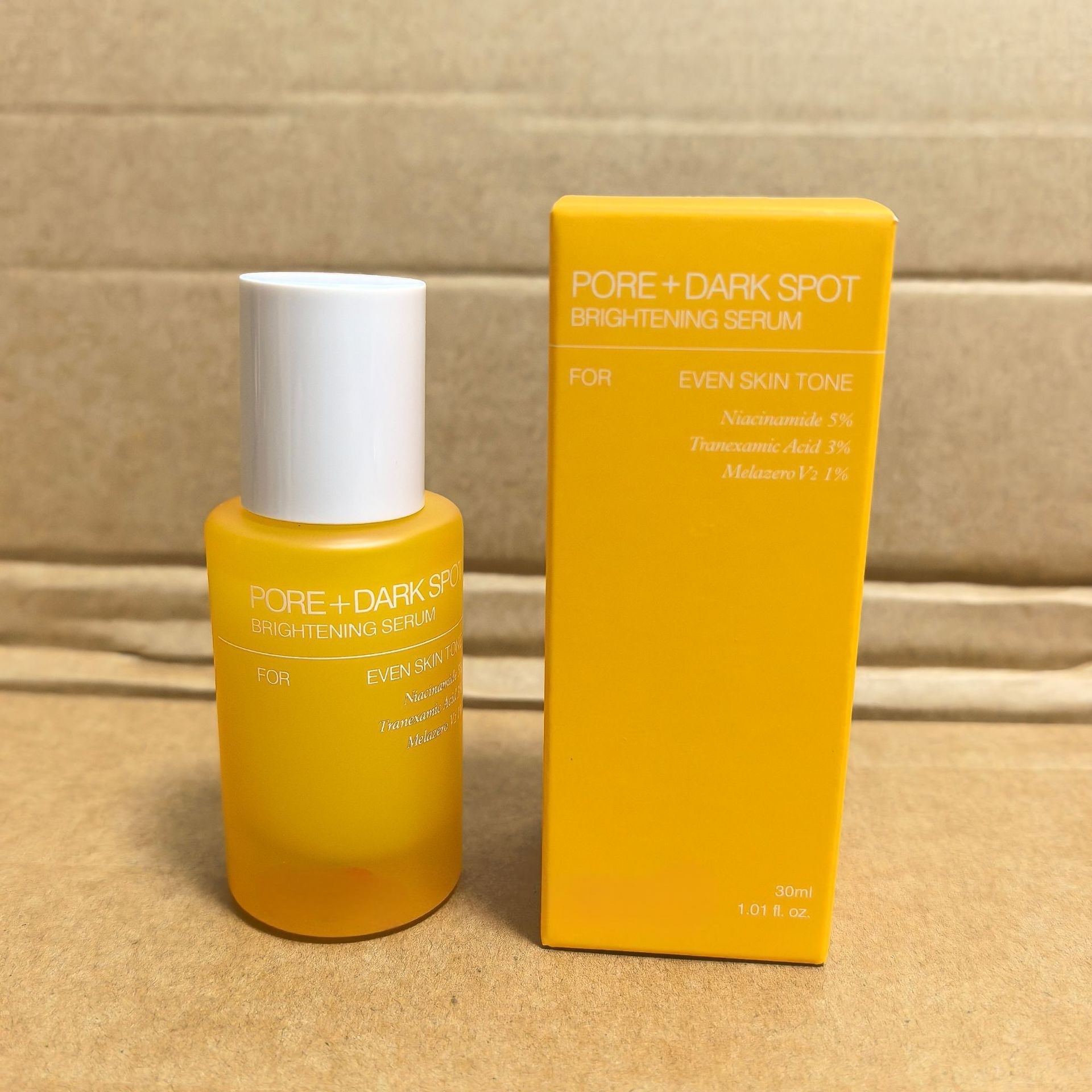 Sérum éclaircissant pour les pores et les taches brunes 30 ml