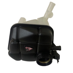 <strong>1665000049</strong> Coolant Reservoir Car Water Expansion Tank for Mercedes-Benz W166 X166 X164 C292 A1665000049