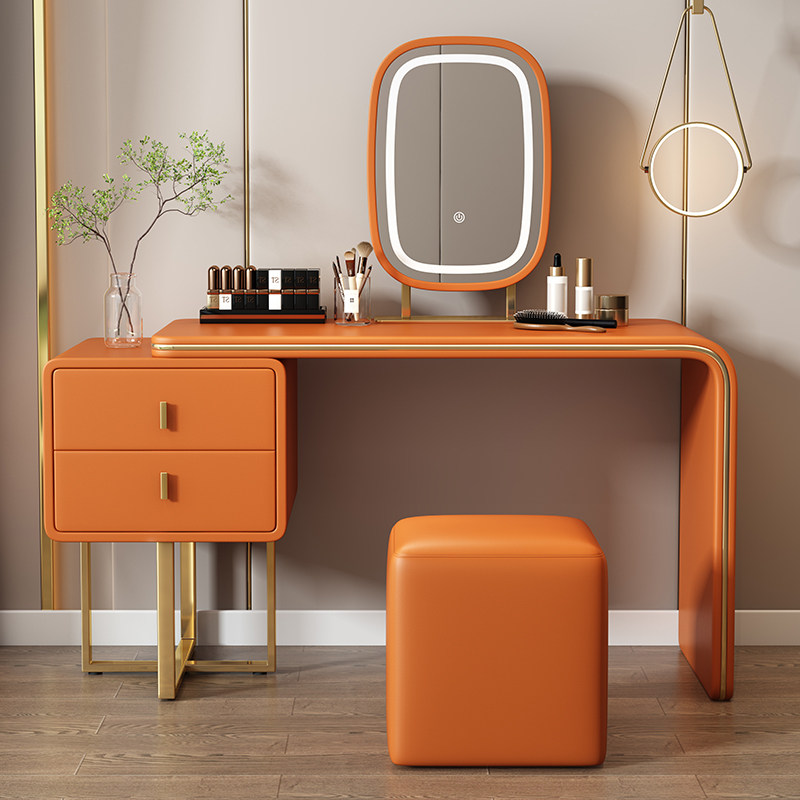 Ensemble miroir intelligent à cadre doré et vanité orange