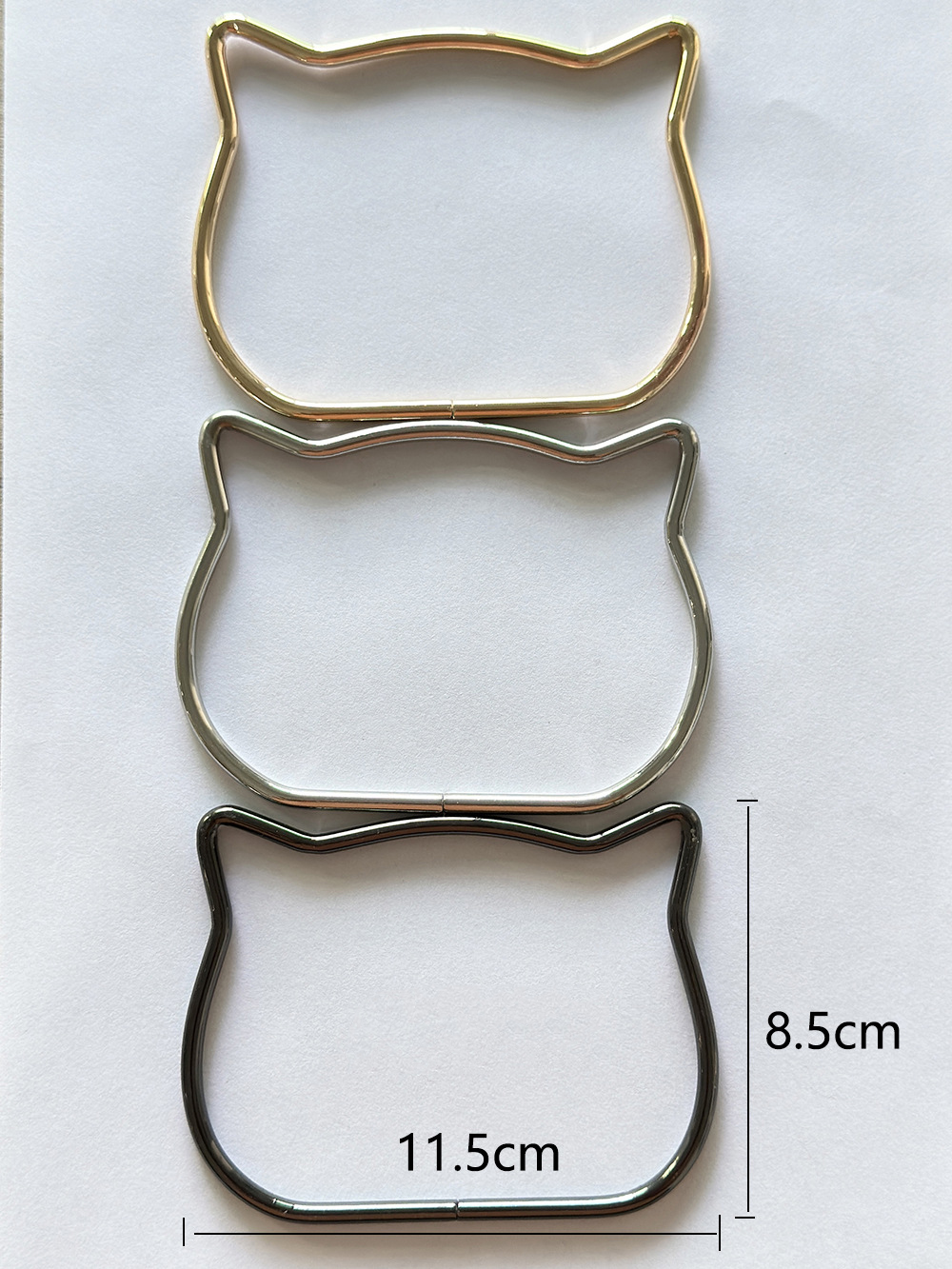 Ours, 11,5*8,5 cm