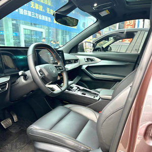 Best Price Used MG ONE 1.5T Gasoline SUV Second Hand Electric-Petrol Car Made China <strong>Turbo</strong> Engine <strong>4L</strong> Capacity Light High Speed - Product Image 3