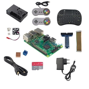Raspberry Pi 3 + Adaptador de corriente + Tarjeta SD de 16G + Teclado + Controlador de juegos + Estuche + Disipador de calor + Cable GPIO + GPIO Boaed + Ventilador