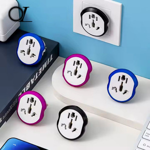 OEM & ODM Factory Universal 16A 250V Enchufe adaptador de viaje de 3 vías Enchufes múltiples compatibles con la UE - Product Image 4