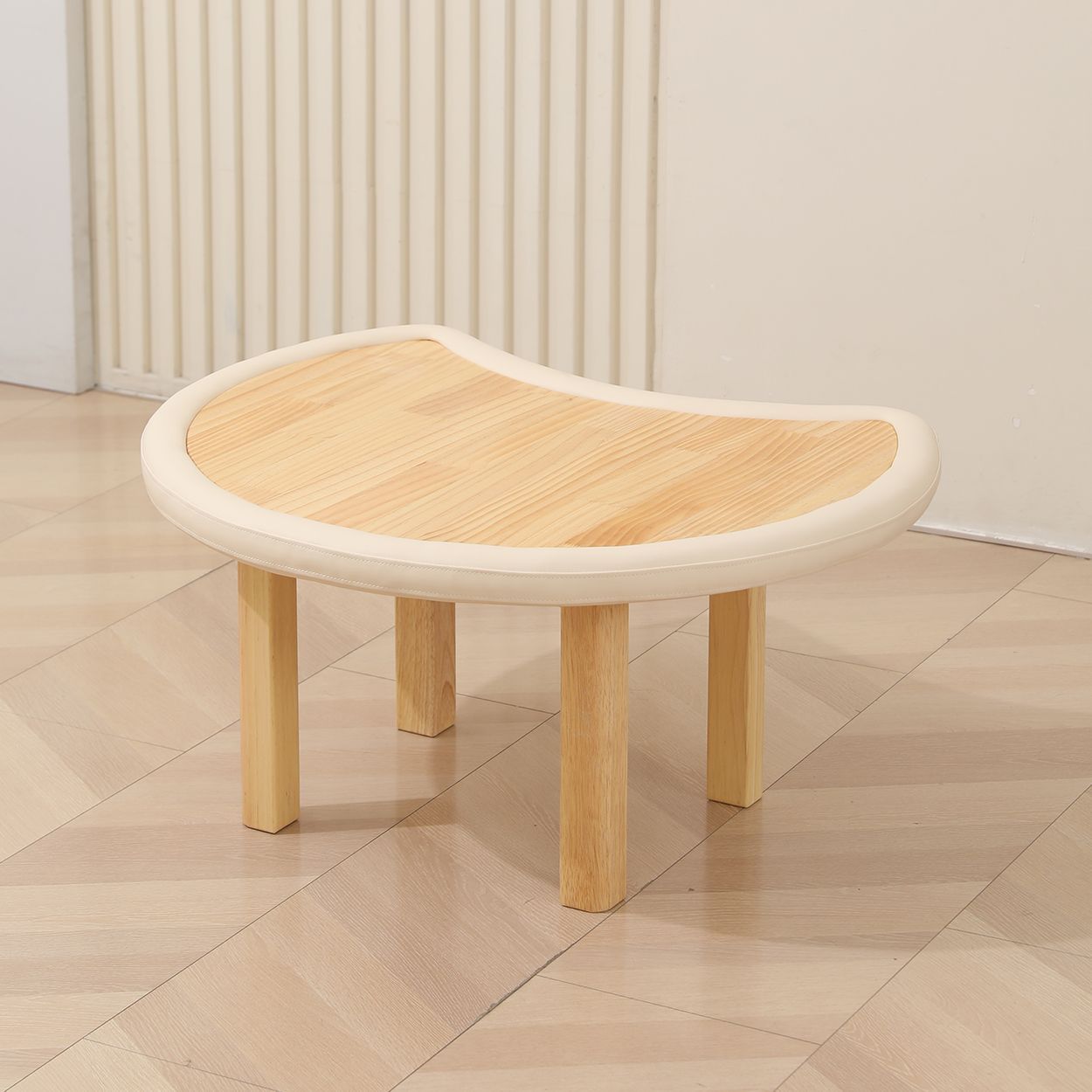 Table en forme de croissant 80*60*40cm