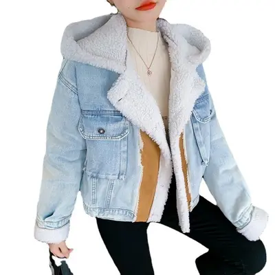 2021 yeni varış bayanlar giyim toptan kot kapüşonlu pamuk yastıklı mont kış Jean polar ceket ile kürk kadın