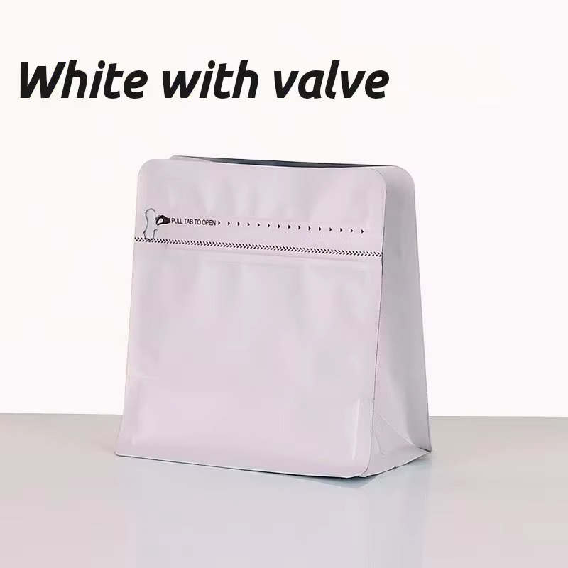 Blanc avec valve