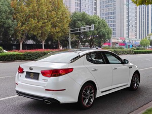 Ikinci el araba Dongfeng Kia <span class=keywords><strong>K5</strong></span> 2014 2.0L otomatik lüks düşük mil düşük maliyetli benzin Sedan çin'den satılık ucuz kullanılmış araba