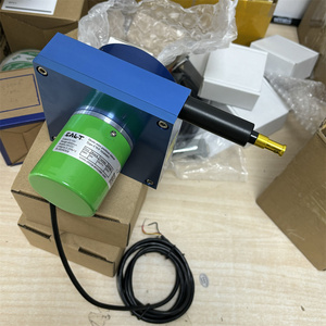 Sensor de desplazamiento de cable de extracción de salida de 0-10V 4000mm 24VDC - Product Image 2