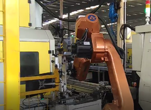 Fast Machine Tool <strong>Loading</strong> and <strong>Unloading</strong> Robot - Product Image 3