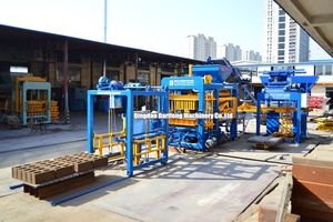 Qt8-15 Bloco de concreto totalmente automático com empilhador e linha de produção Pavement Cement Hollow <span class=keywords><strong>Block</strong></span> Making <span class=keywords><strong>Machine</strong></span>
