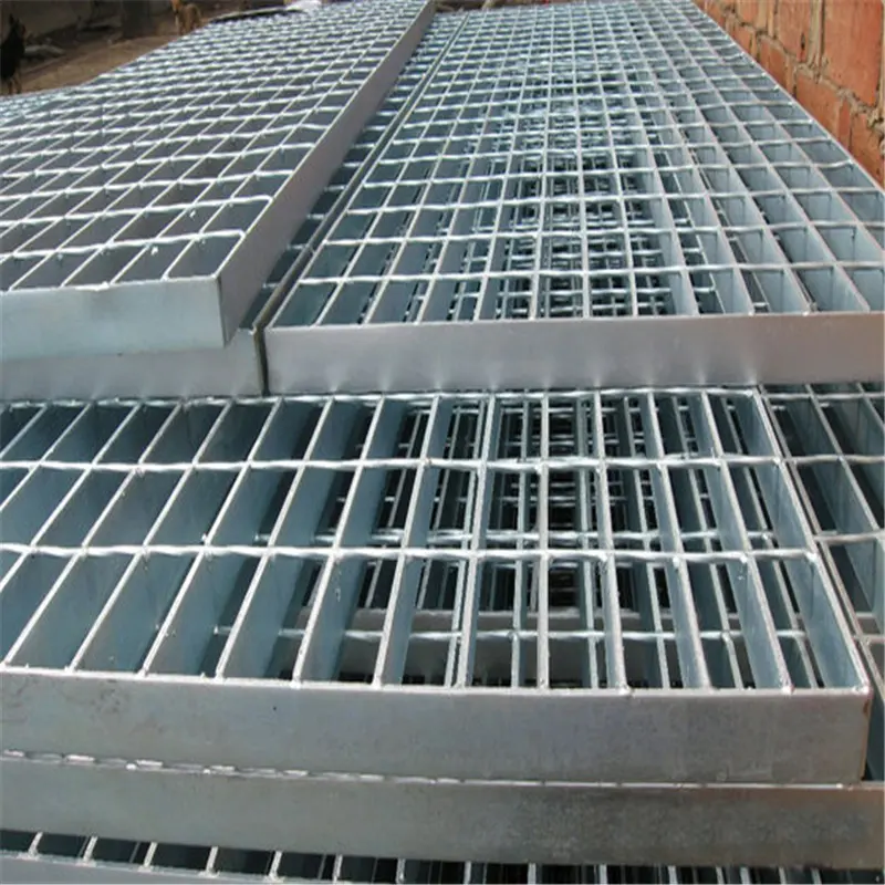 Wesentliche Baustoffe Zink beschichteter Laufsteg Sicherheit Metall Gully Gitter Verzinktes Stahlgitter