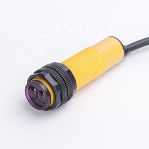 Infrared <strong>Diffuse</strong> Photoelectric Switch Sensing E3F-DS30C4 <strong>Proximity</strong> <strong>Sensor</strong> DC 3-Wire NPN Normally Open - Product Image 4