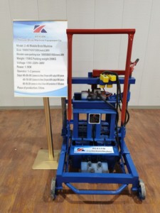 2-45 bê tông khối gạch máy tùy chỉnh sản xuất của kích thước lớn đồng hồ nước ao hình dạng gạch rỗng - Product Image 4