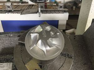 Fresadora cnc de 5 ejes con marco de hierro, mini fresadora de trabajo de Metal de 300x400mm - Product Image 5