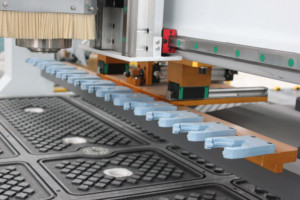 Atc CNC Router mit automatischem Lade-und Entlade system 2130 Wood Router Machine mit High-End-Qualitäts M-SHINE - Product Image 6