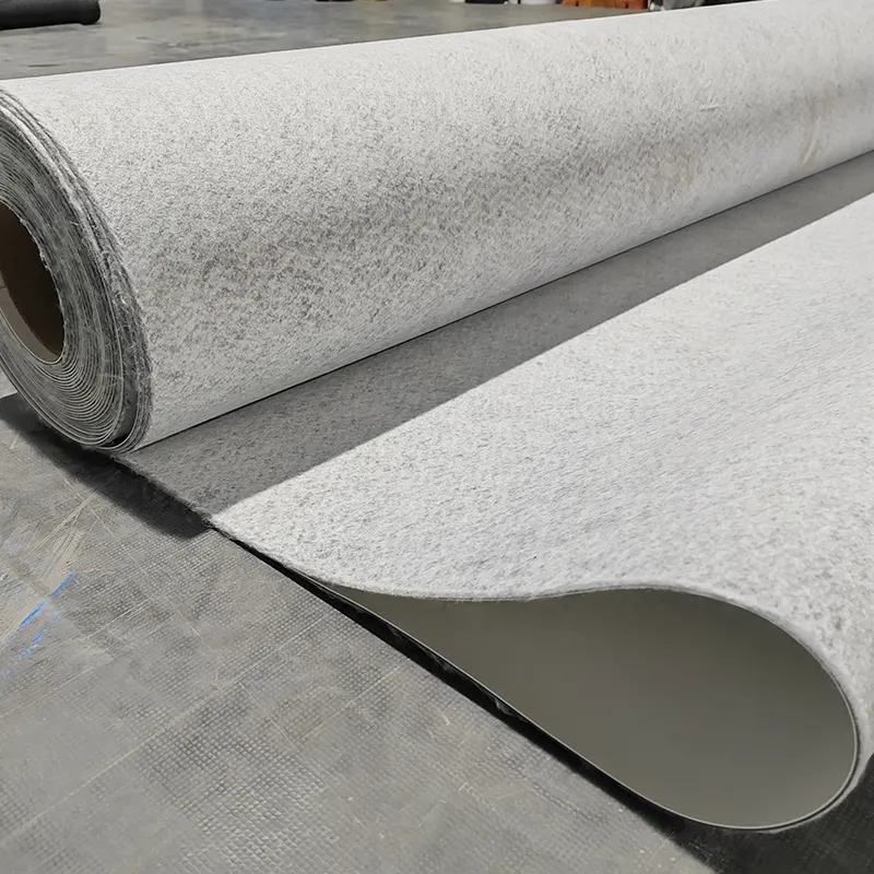 Matériau de couverture à membrane imperméable en PVC de haute qualité pour la construction de bâtiments