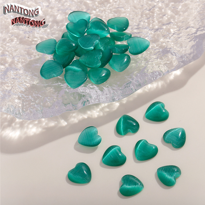 4. Emerald Green