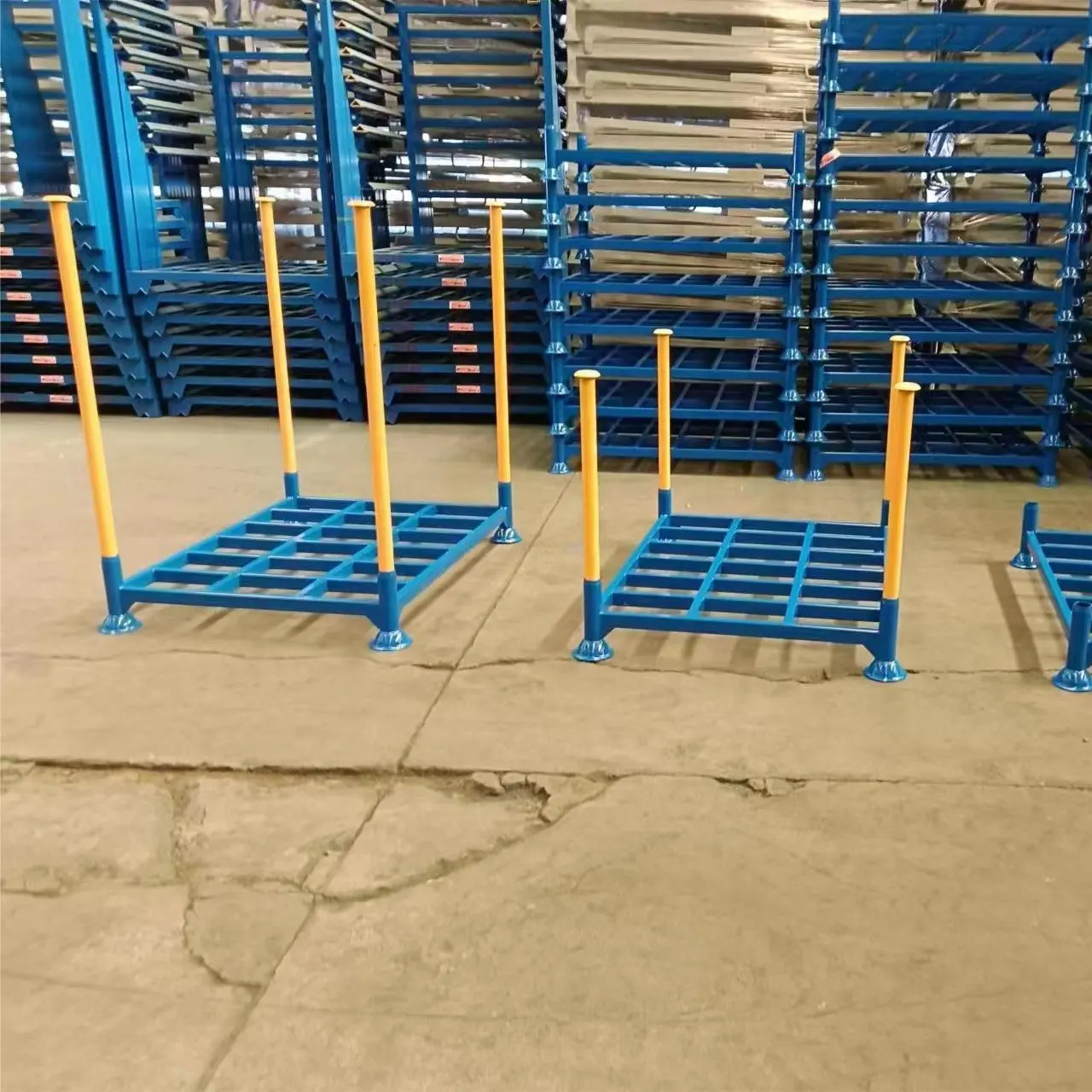 Mobile tragbare Metall Warehouse Stack Faltbare schwere Rad Reifen Rack Lagersystem Stapel Racks zum Verkauf