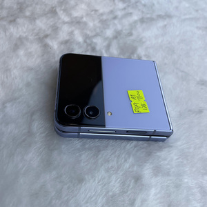 ミント状態中古ギャラクシー<span class=keywords><strong>Z</strong></span> Flip4 5G 8 + 128GB 6.7 "折りたたみ式ロック解除バルクサプライヤー価格