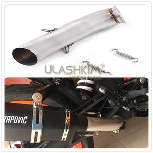 מגע האמצע צינור צינור פליטת צעיף עבור Ktm Duke125 דוכס 200 דוכס 250 דוכס <span class=keywords><strong>390</strong></span> <span class=keywords><strong>RC</strong></span> <span class=keywords><strong>390</strong></span> 2017 2018 אופנוע פליטה בריחה