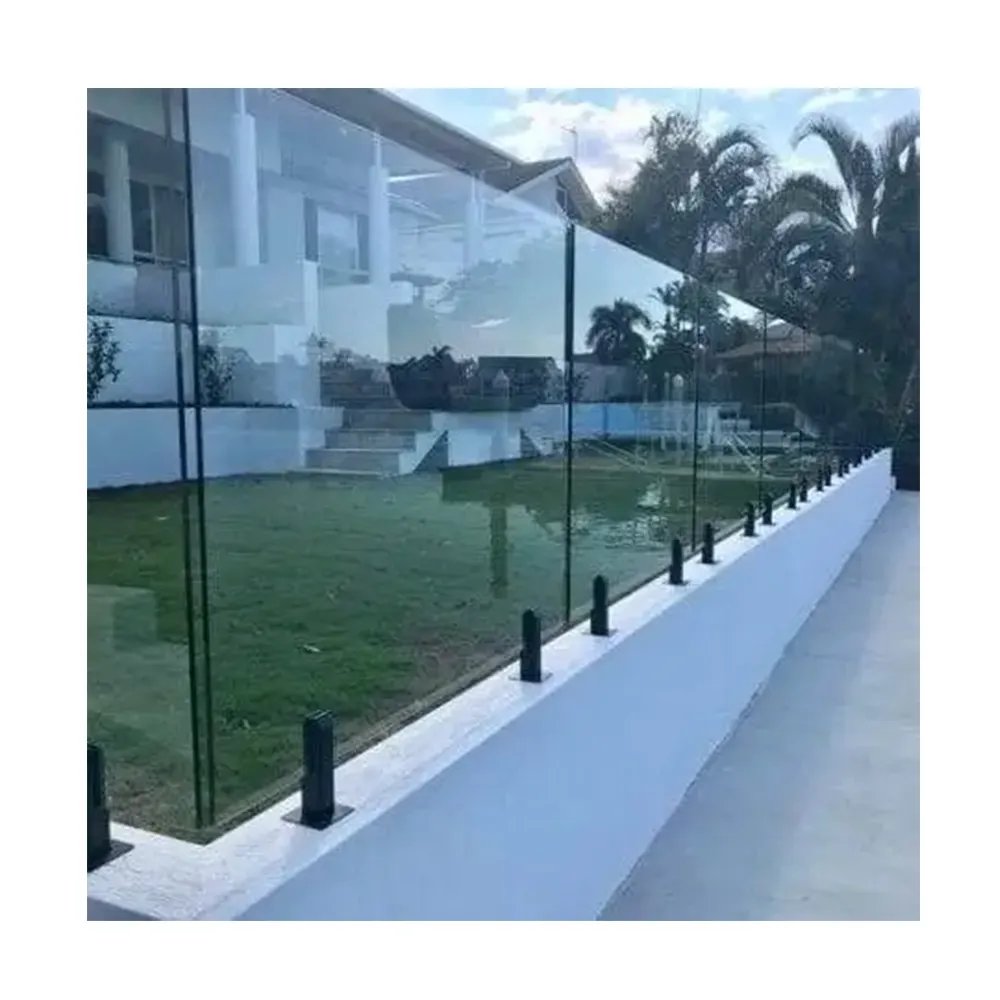 Trilhos de vidro luxuosos sem moldura para varanda sem jardim sem aro com 10 mm de espessura