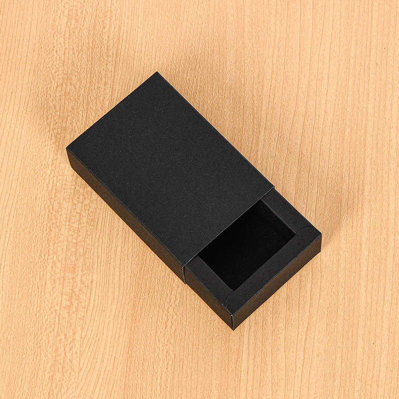 Black Natural-colored set