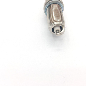 Bujía OE 90919-01235 Bujía para TOYOTA HILUX RAV4 Land Cruiser 4RUNNER TUNDRA Tacoma - Product Image 2