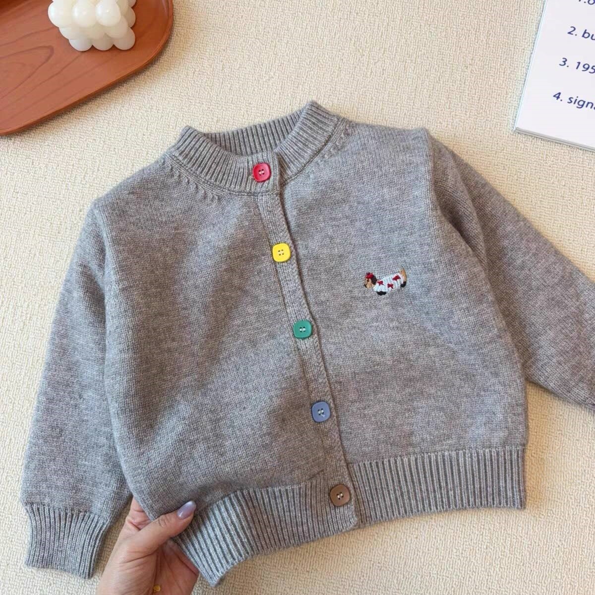 Grey Spring and Autumn Style