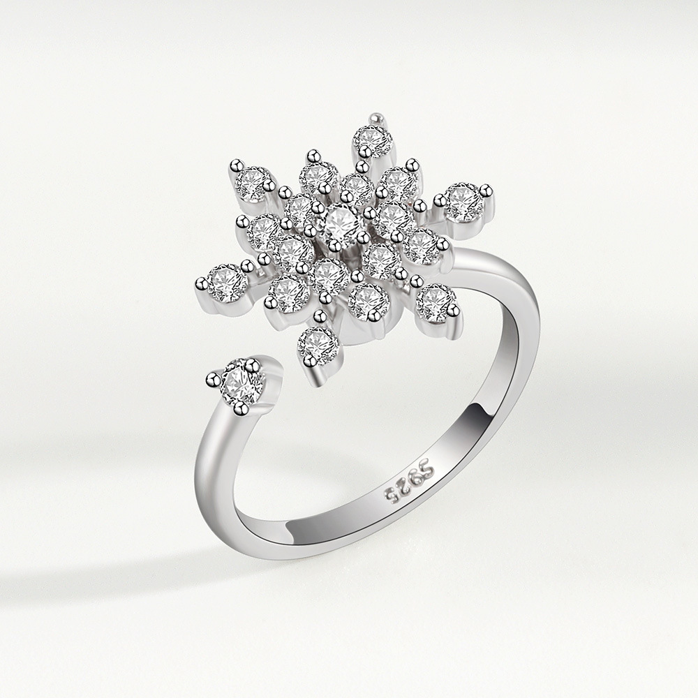 White gold color
