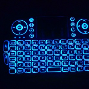 Mini teclado inalámbrico I8 Flying Mouse Control remoto para Amazon AliExpress Comercio electrónico transfronterizo Artículo caliente Teclado de computadora