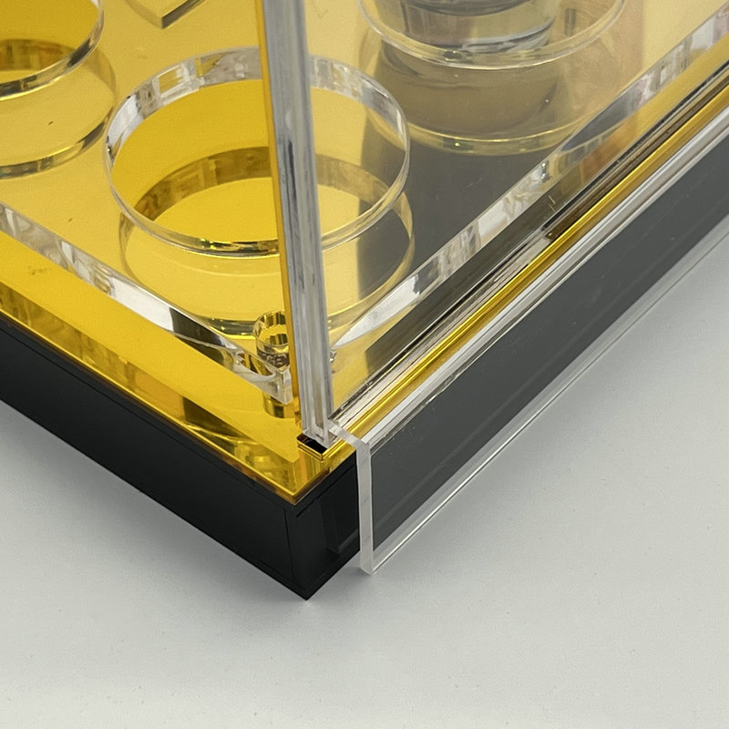 โปร่งใส