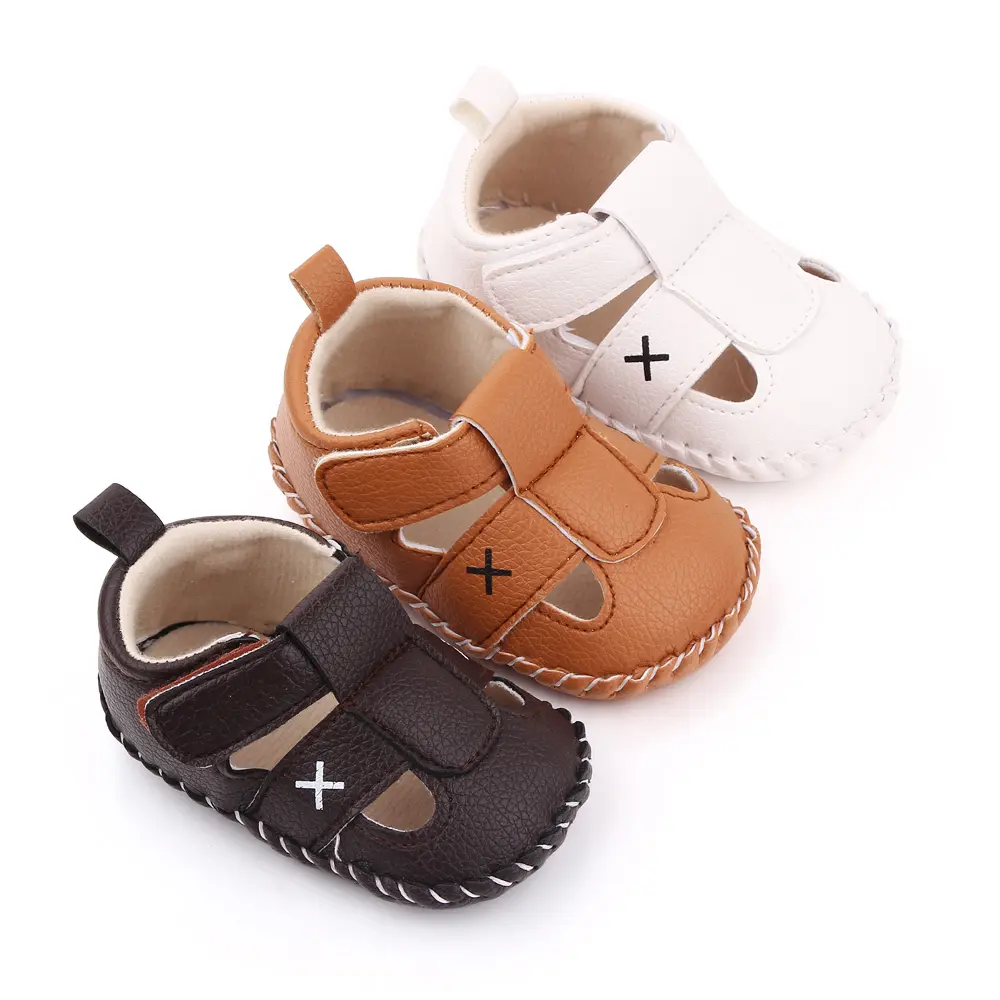 Verano nuevo diseño de zapatos al por mayor hecho a mano de alta calidad de bebé de cuero de suela suave sandalias