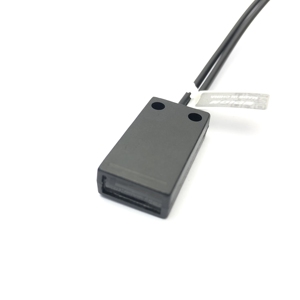 RGB ha condotto la sorgente luminosa di rilevamento multiplo e adatto riconoscimento accurato ColorSensor con 4 canali EB-C12P - Product Image 1