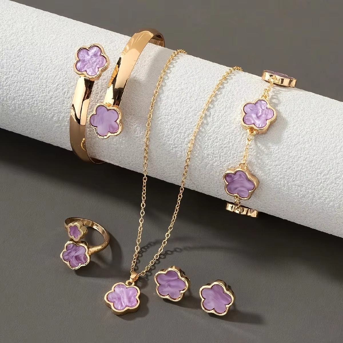 NC25Y0849-2 violet