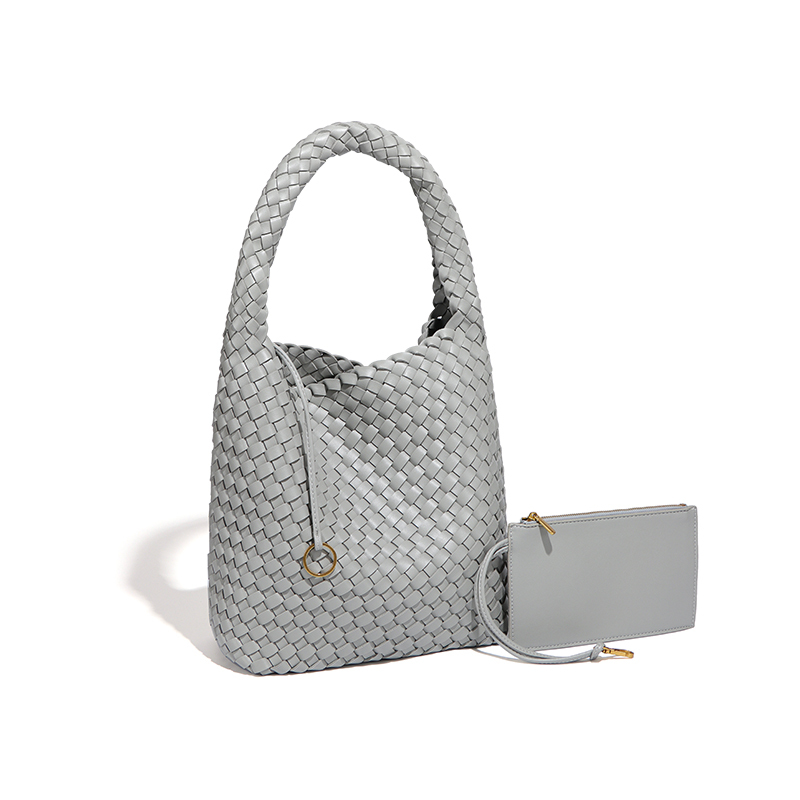 B1906 # agata grigio