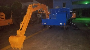 Vehículo montado cuatro A diferencia de la máquina de transporte de carga de retroexcavadora de camión de excavación montada - Product Image 2