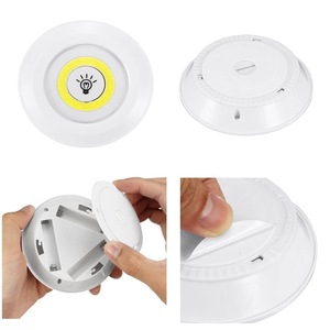 Ultra parlak 150 lümen COB LED pak ışığı kabine altında kablosuz pil kumandalı musluk basmalı lamba uzaktan kumanda ile - Product Image 3