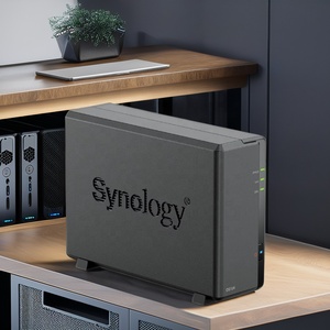Synology DiskStation DS124 DiskStation 2U Rack Solución de almacenamiento de red 2U Servidor NAS de red de nube privada - Product Image 2