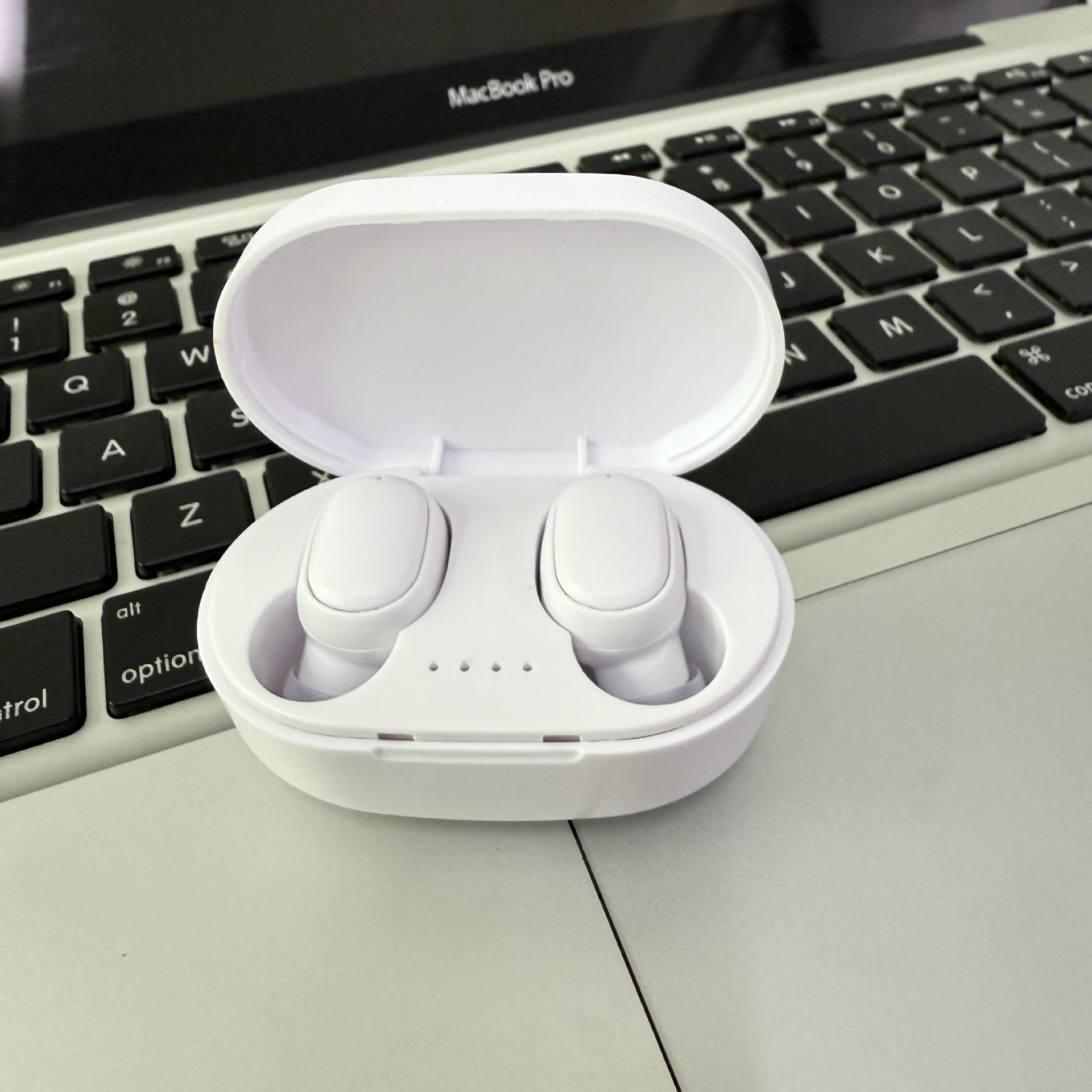 A6s white bare machine-type-c port