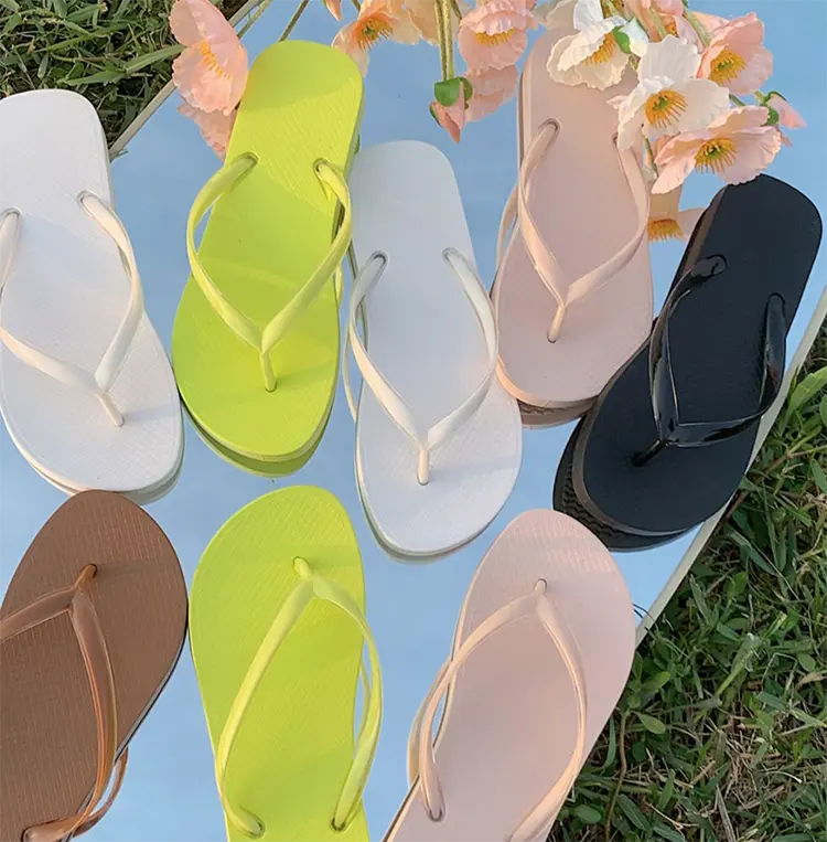 Zapatillas de playa con estampado de logotipo personalizado para mujer, chanclas planas de diseñador de verano