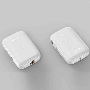 Paquete de batería de respaldo de Banco de energía portátil de 10000mAh Carga rápida con salida USB múltiple - Product Image 4