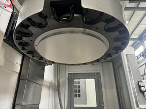 Shandong Tengzhou VMC650 Fresadora CNC de 5 ejes GSK Systems Máquina herramienta CNC - Product Image 2